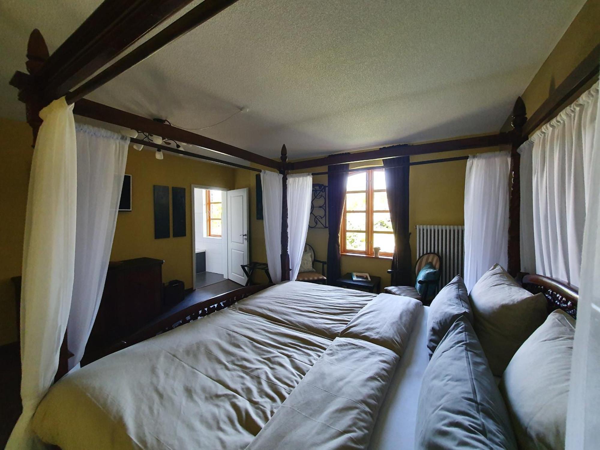 Bed and Breakfast Schmiede1860 Gross Dratow Номер фото